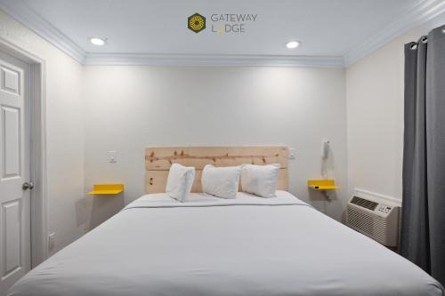 Gateway Lodge