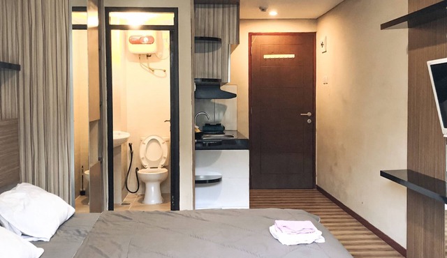 Gateway Pasteur Apartment by Secret Rooms Studio 10