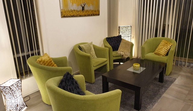 Gateway to Adelaide, Gawler, Barossa & Clare Valley wine regions