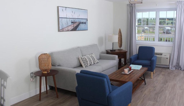 Gateway to Greenwich Suites