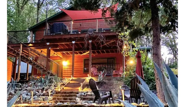 Gateway to Tahoe-Clavey Winery Cottage in the Sierra Foothills Wine Country.