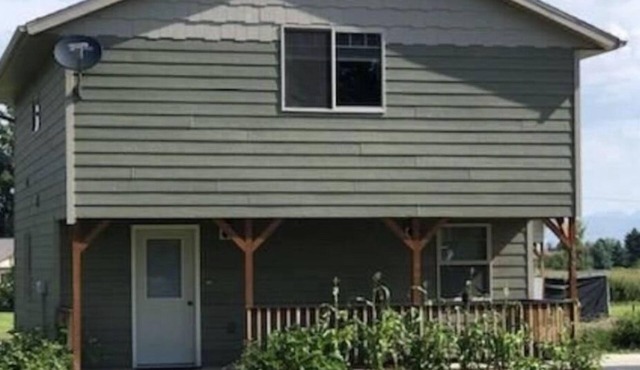 Gateway to the valley, the ideal place to call home in Helena book year round!