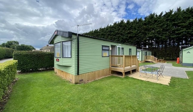 Gateway to the Yorkshire Dales a Luxurious 2 bedroom Motorhome sleeps 4