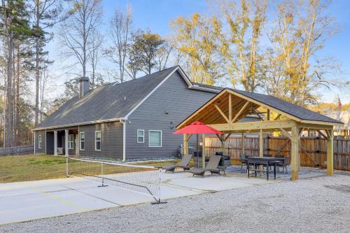 Gather, Play and Unwind! Modern Locust Grove Home
