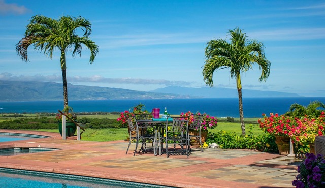 Gather with Family or Friends at a Gorgeous Estate. Pool, Views - Permitted