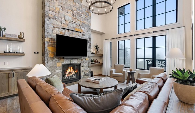 Gatsby Condo 4BR Condo The Village at Tamarack