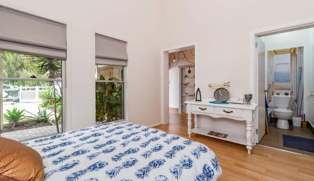Gawler Townhouses 1C , 1 Queen bed
