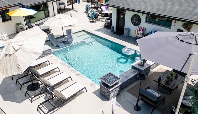 Gay owned fully renovated casita relaxation. Private and clothing optional.