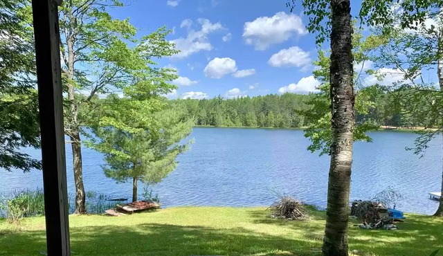 Gaylord Area Quiet Family Friendly Lake Front Home Near Snowmobiles