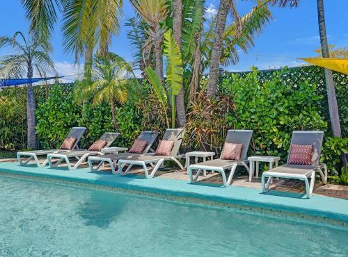 GAYPool Side Pleasure CLOTHING OPTIONAL MENS only guesthouse