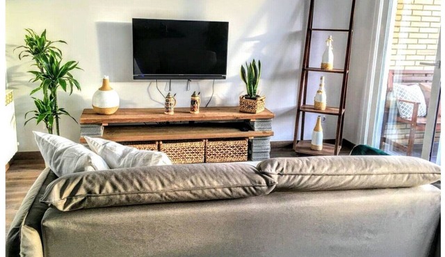 Gaztainondoak apartment! Just 10 minutes from LAGUARDIA .