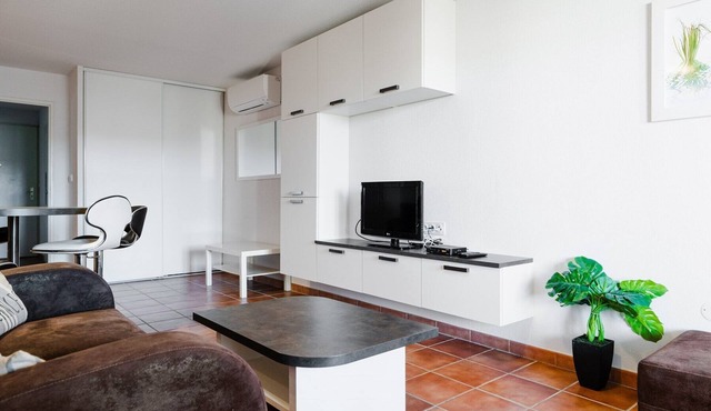 GB2-2110 : NARBONNE-PLAGE : 3-Rooms flat for 5 people