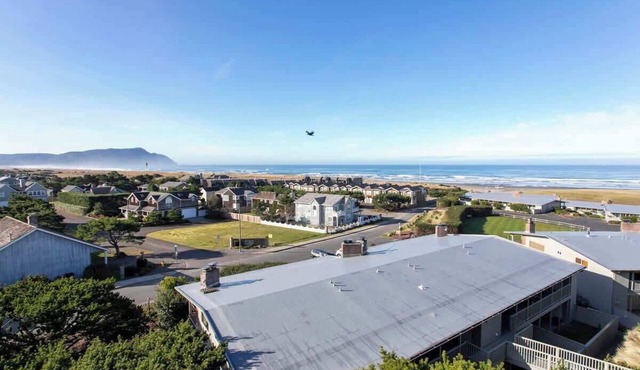 Gearhart House G696