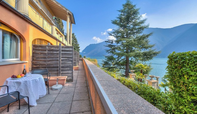 Gelsomino Apt. 5 Front Lake, Castagnola (Lugano), Switzerland