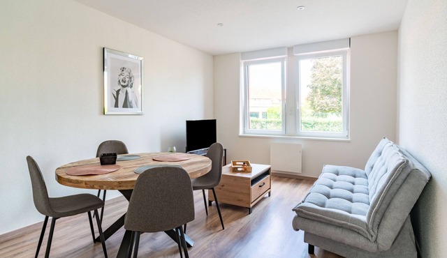 Gemütlich 1 - Two Bedroom Apartment, Sleeps 4