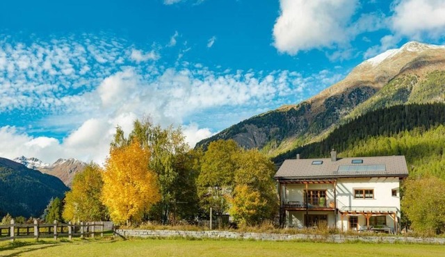 Gemütliche Ferienwohnung im Grünen by Interhome