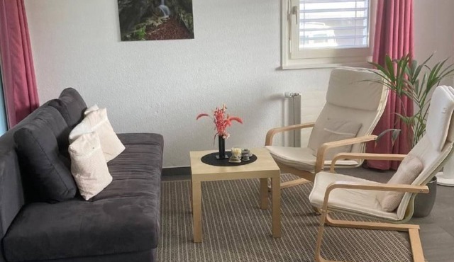 Gemütliche Parterre-Ferienwohnung mit Terrasse by Interhome