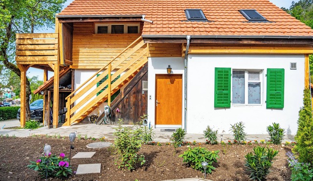 Gemütliche Wohnung mit Terasse und Feuerstelle