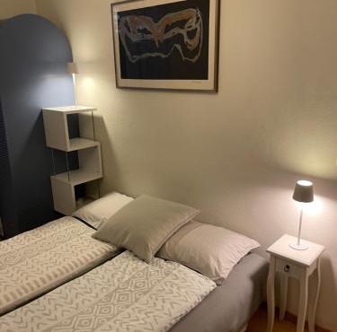 Gemütliche Zimmer mit eigenem Badezimmer am guter Lage