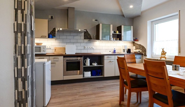 Gemütliches Ferienhaus mit Balkon für bis zu 4 Personen in Mehlmeisel