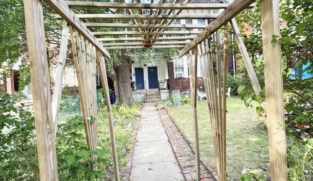 Gem in Historic Point Breeze