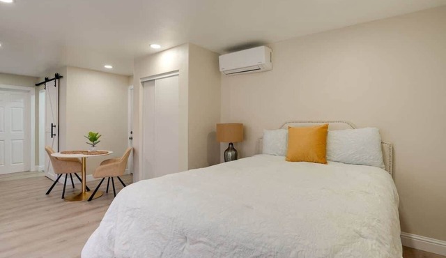 Gem Studio near SF! 5min to BART and UCSF Benioff