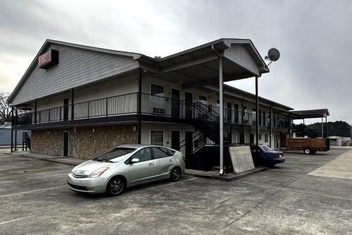 General Bragg Inn & Suites Chickamauga