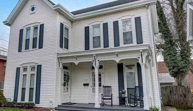 General Mitchel Historic Home in Downtown Lebanon