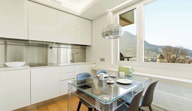 Generoso Luxury Lake View Suite in Lugano