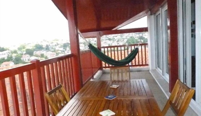 Generous holiday flat for 4 persons, WiFi