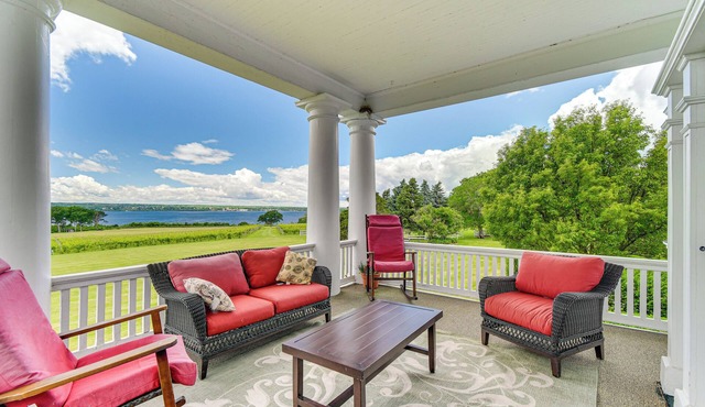 Geneva Vacation Rental w/Vineyard & Lake Views!