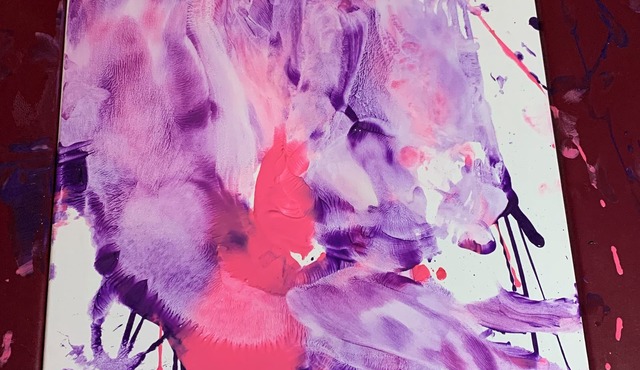 Genie Romance Suite Escape 1BDR, Jet Tub, King Flying Bed in Mount Vernon