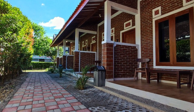 Genthong Homestay - Hostel