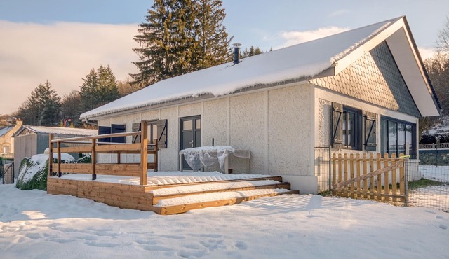 Gentiane - Maison avec jardin - St Amandin