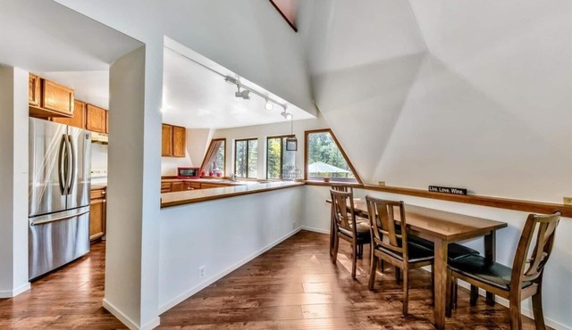 Geodesic Dome Retreat in South Lake Tahoe - Monthly Rental - WFH