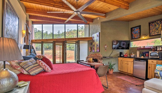 Geometric Glorieta Studio on 11 Picturesque Acres!