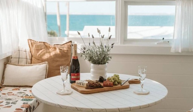 George @ Ethel & Odes