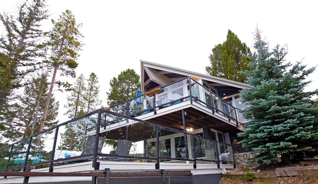 Georgetown Lake Views! Discovery Ski Area and Lake Shore Minutes Away! Hot Tub!