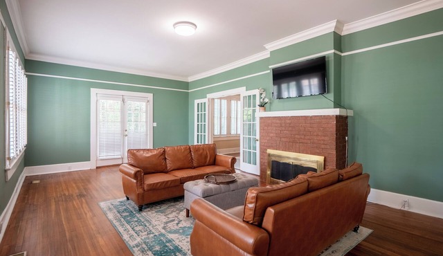 Georgia Park Gem: Historic Home with Pool