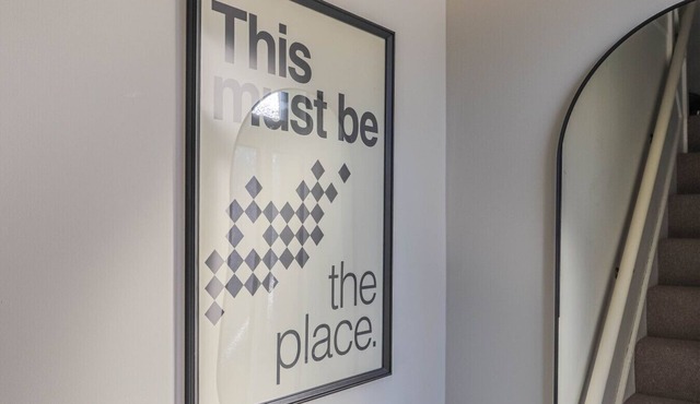 Georgia Suite | Stylish 1BR Sleeps 4 Wifi