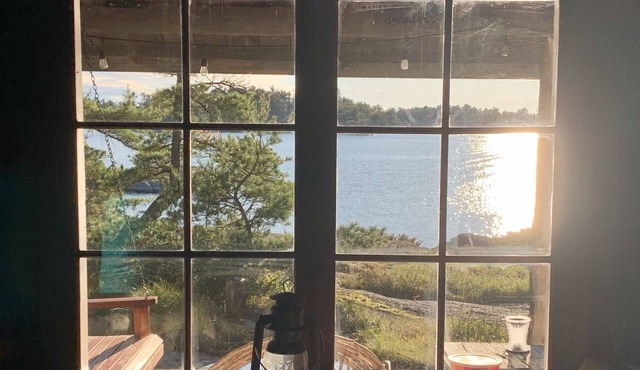 Georgian Bay Private island, unique authentic log cabin