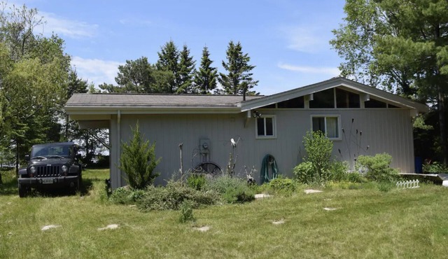 Georgian Bay Waterfront Cottage