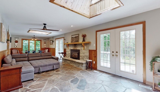 GeorgianBayCottage|Family-sized(Pet Friendly)