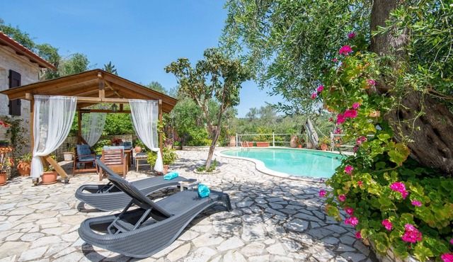 Georgina House, Paxos: Your Luxury Retreat Awaits.