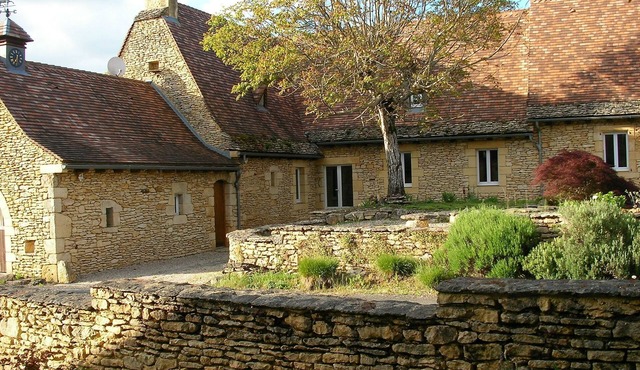 Geräumiges Ferienhaus mit Charme in der Dordogne by Interhome