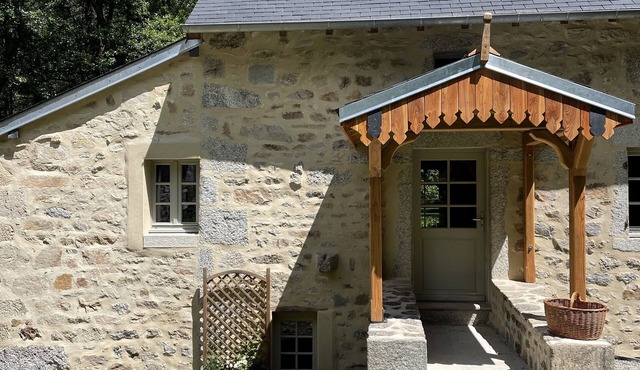 Gerenoveerde Watermolen met Sauna, Ideale Plek Voor Serieuze Ontspanning