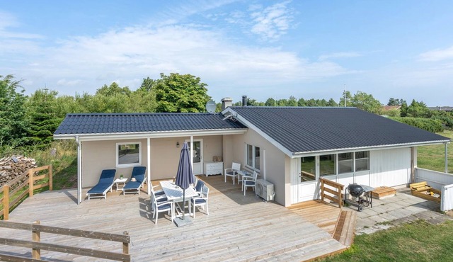 "Gerko" - 150m from the sea by Interhome