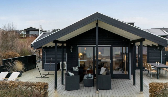 "Gertina" - 100m from the sea by Interhome