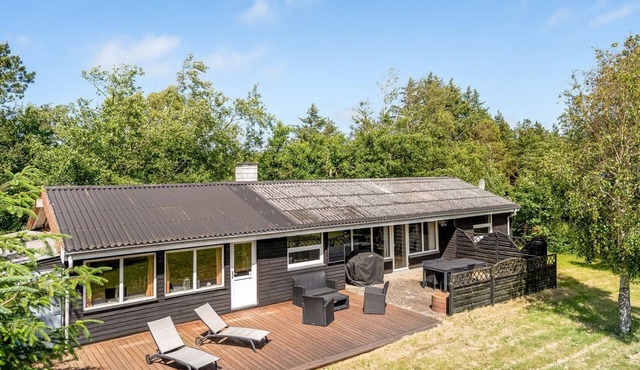 "Gerwin" - 3km from the sea by Interhome