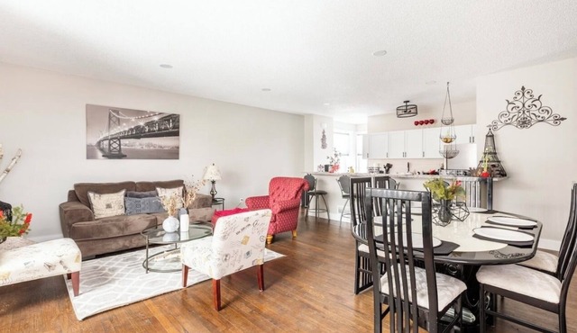 Get-Away-Home Away from Home in Beautiful Condo